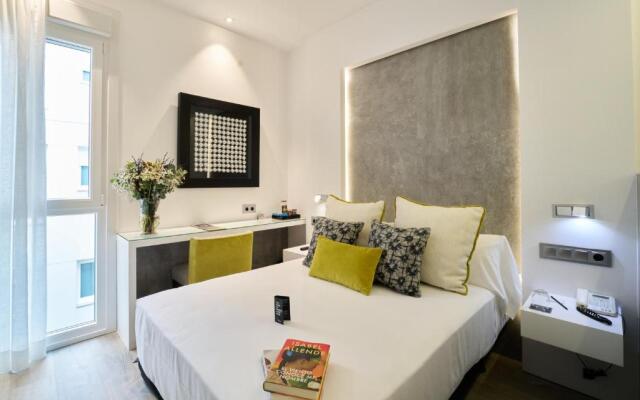 The Hotel Regina