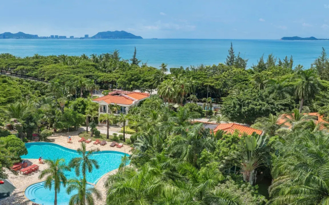 Sanya Huayuan Hot Spring Seaview Resort