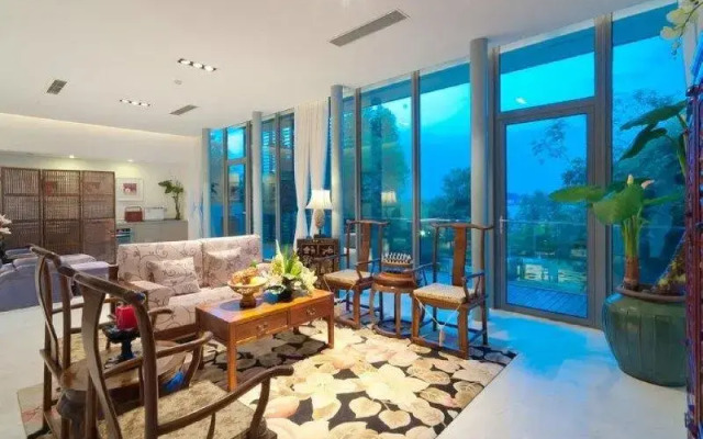 Liyang Hentique Resort & Spa Villa