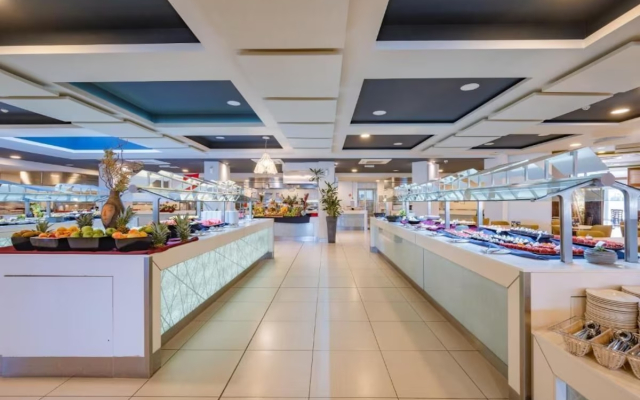 db Seabank Resort and Spa