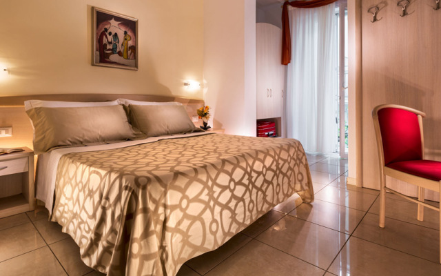 Hotel Ada