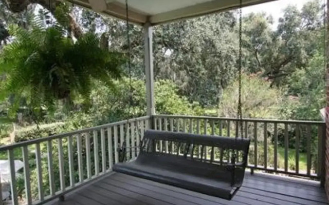 Isabelle Inn Bed & Breakfast