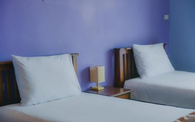 Patumnak Beach Guesthouse