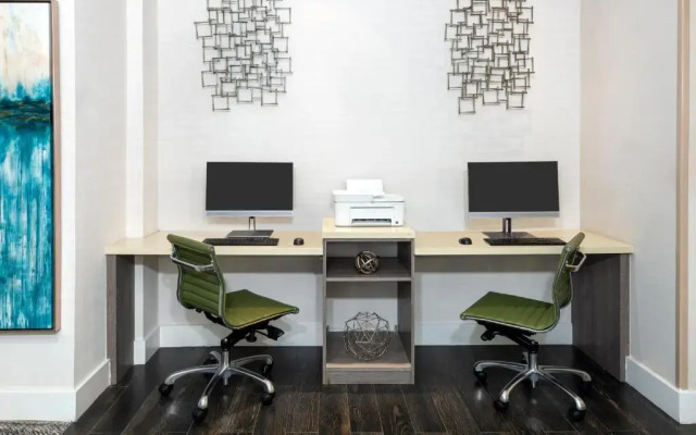 Staybridge Suites Miami Doral Area by IHG 