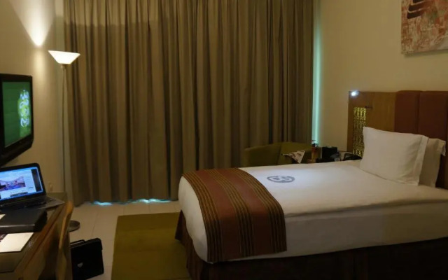 Tamani Marina Hotel and Hotel Apartments