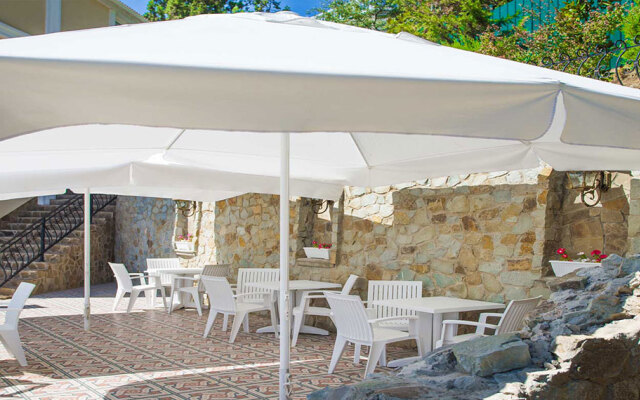 Zolotye Kupola Mini Hotel