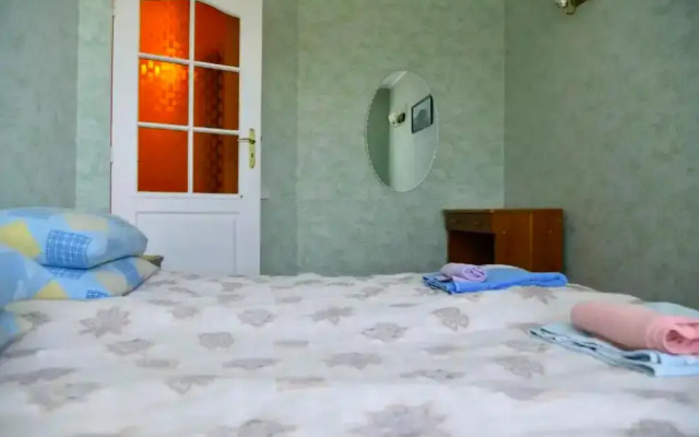 Recreation Center Yakor