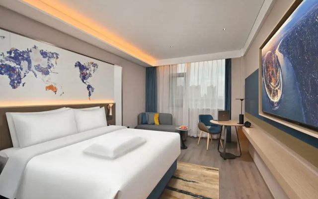 Kyriad Hotel (Haining Hainan Road Branch)