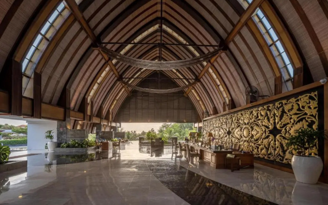 MERUSAKA Nusa Dua