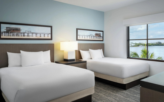 Hyatt House Naples/5th Avenue