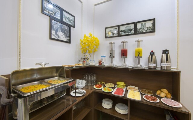 Camel City Hotel