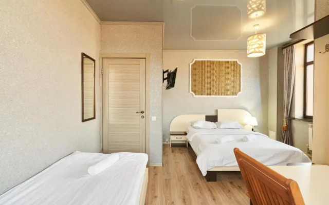 7 days hotel