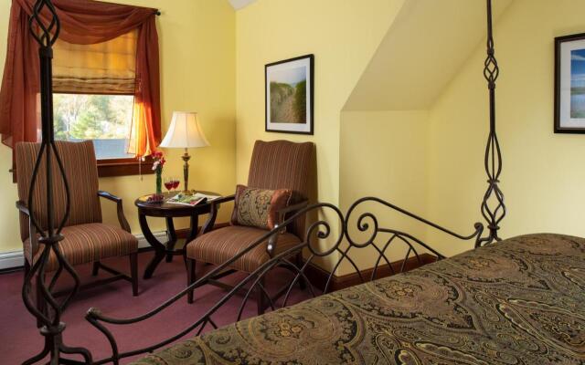 The Palmer House Inn