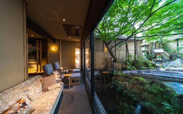 NISHIYAMA RYOKAN - Established in 1953