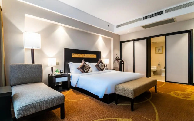 Landmark International Hotel