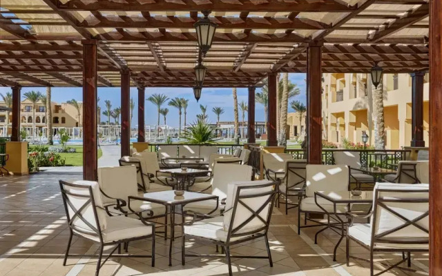 Jaz Samaya Resort