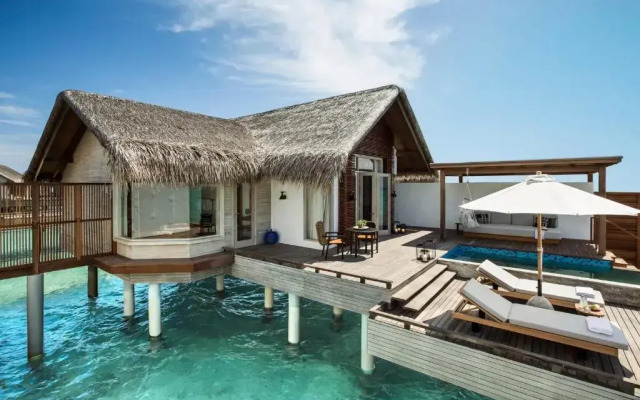 Sirru Fen Fushi Private Lagoon Resort