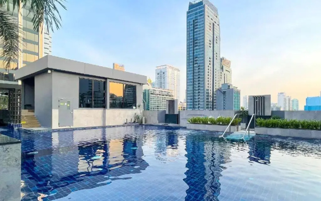 Eleven  Bangkok
