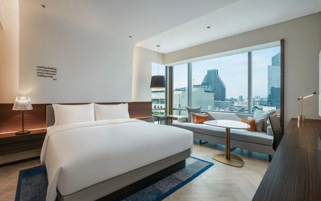 Le Meridien Bangkok