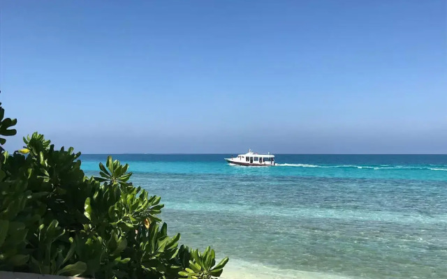 Athiri Beach Maldives