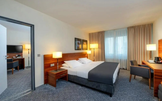 Отель Maritim München