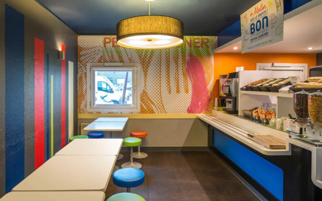 B&B Hotel Cergy Pierrelaye