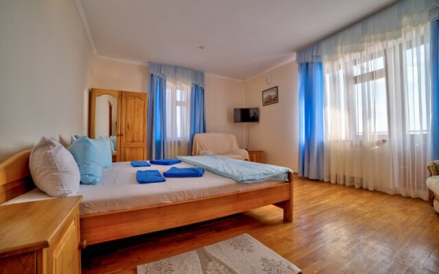Krym Hotel