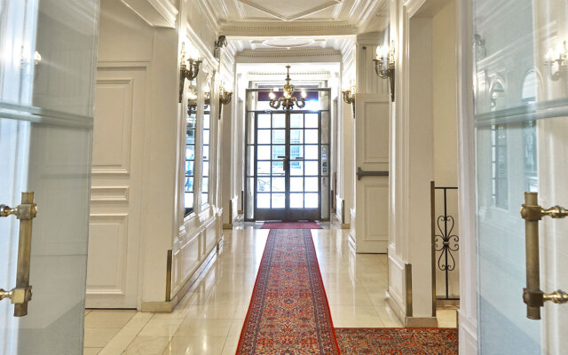 Hotel Touring