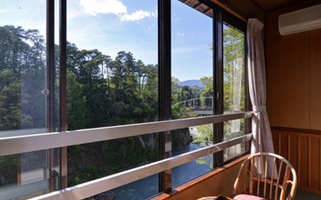 Meisho Tenryukyo Onsen Ryukyotei