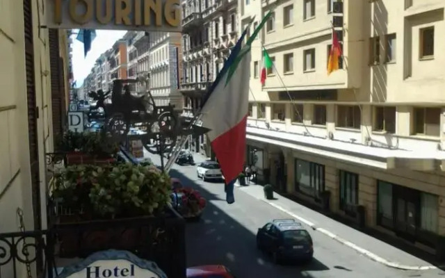 Hotel Touring