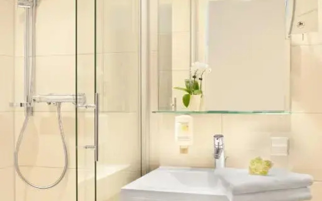 Best Western Hotel Favorit