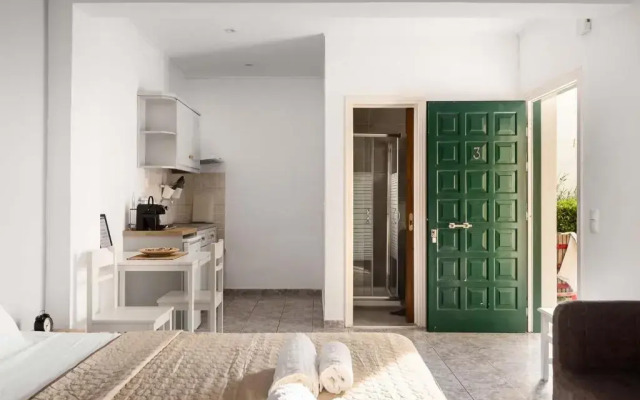 Marias Seaside Apartments
