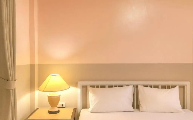 Pink Residence Chalong
