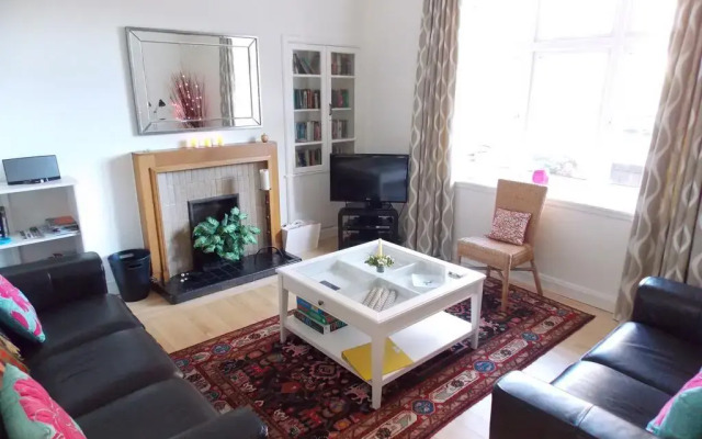 Morningside Apartment