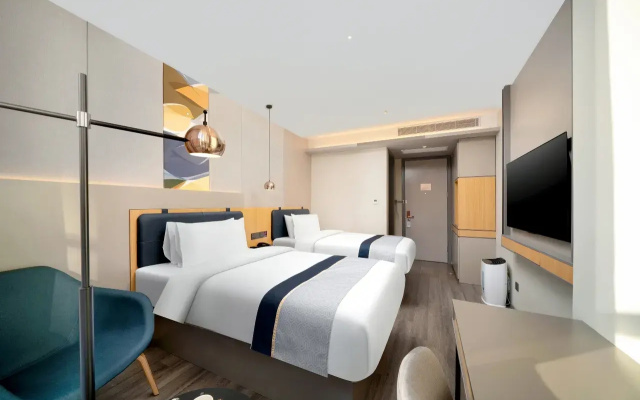 Отель Homeinn Selected (Suifenhe Maxime Building)