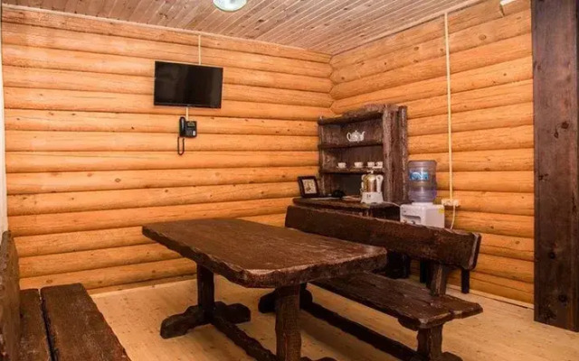 Baza semejnogo otdyha Medvezhonok Hotel