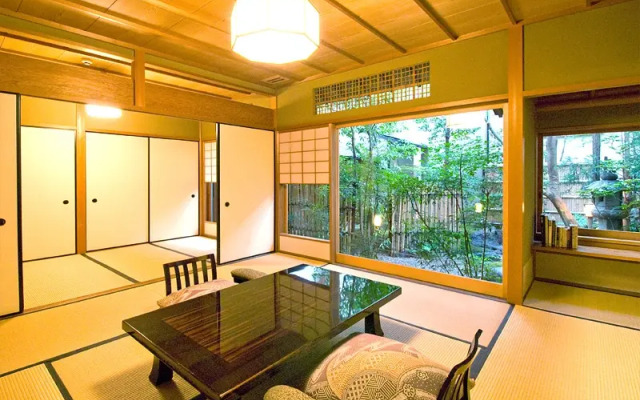Kanamean Nishitomiya Ryokan