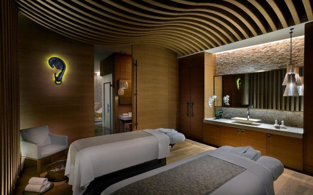 The St. Regis Downtown, Dubai Hotel