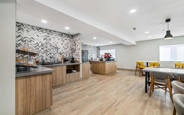 Best Western Lake Oswego/Portland Hotel & Suites