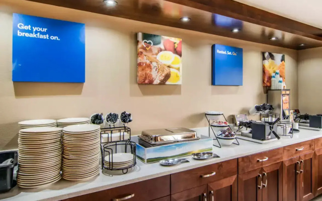 Comfort Inn & Suites Vancouver Downtown City Center