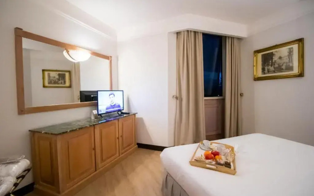 SHG Hotel De La Ville