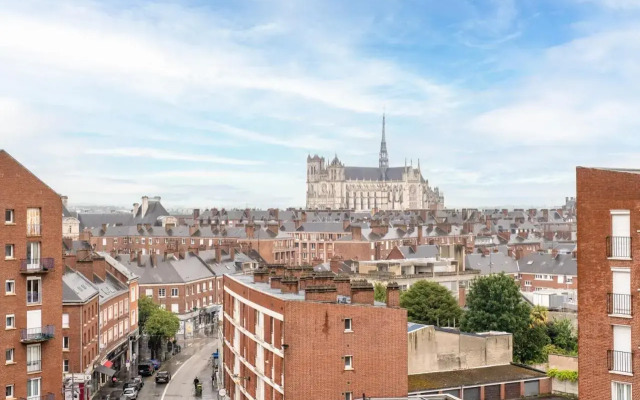 B&B HOTEL Amiens Centre Cathédrale