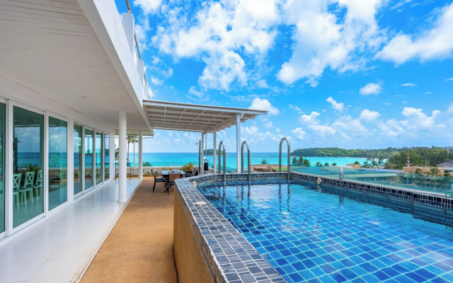 Kata Hill Sea View Hotel