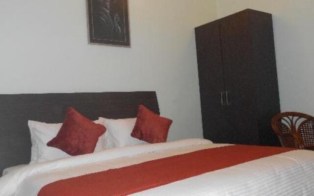 UNA Homestay UNA House