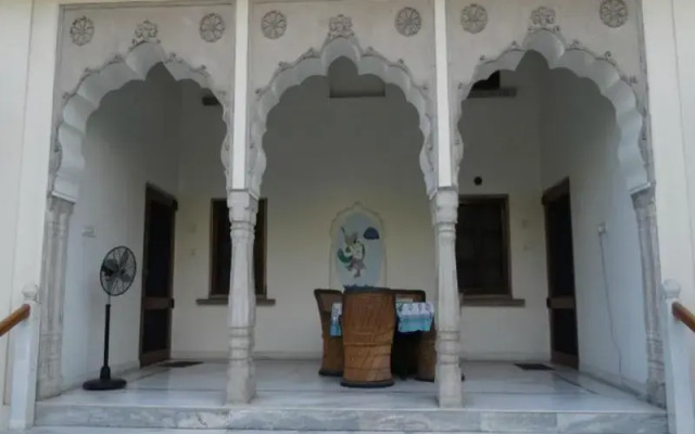 Dera Mandawa Hotel