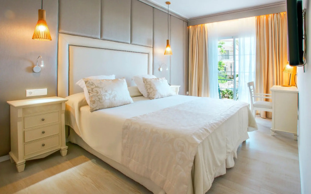 VIVA Cala Mesquida Resort & Spa