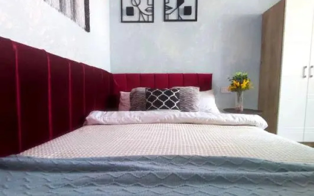 Апартаменты на улице Тази Гиззата 15