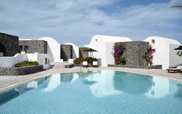 Santo Pure Oia Suites and Villas