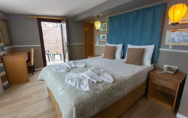 Tashkonak Studio Suites