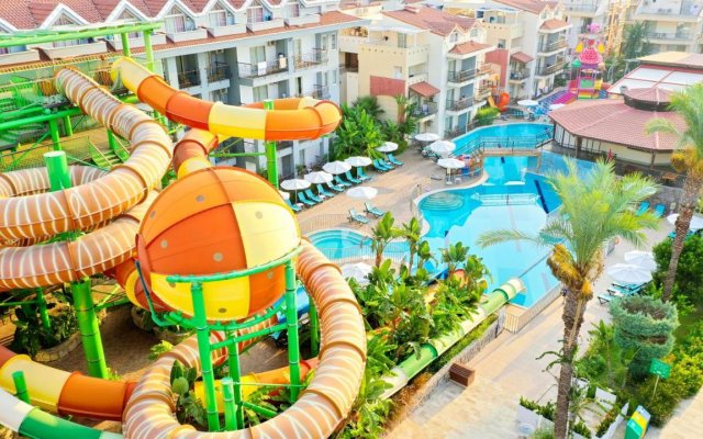 Crystal Aura Beach Resort & Spa – All Inclusive Resort